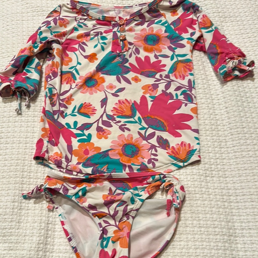 Hatley size 5 Pink and Orange Floral Kids Swim Rashguard Like new